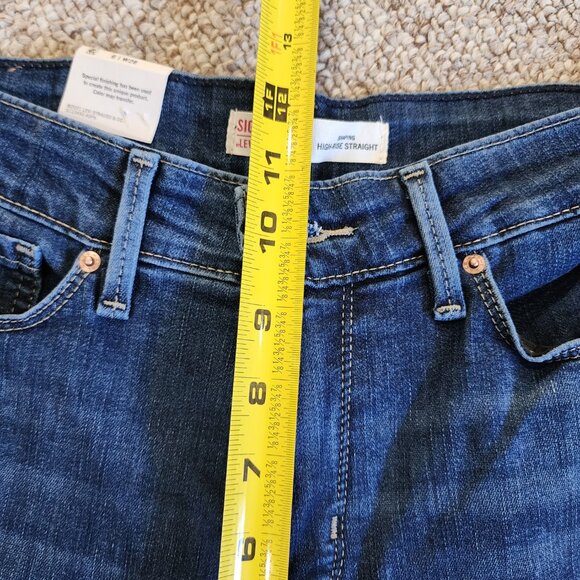 NWT Levi Strauss Signature Women's Shaping High-Rise Straight Jeans Size 6 - Picture 9 of 10
